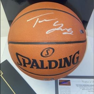 Trae Young Auto Basketball limited edition
